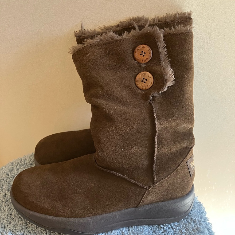 Skechers Tone Ups Chalet Boots